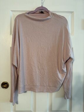 Express Women's Dusty Pink Cowl Neck Sweater